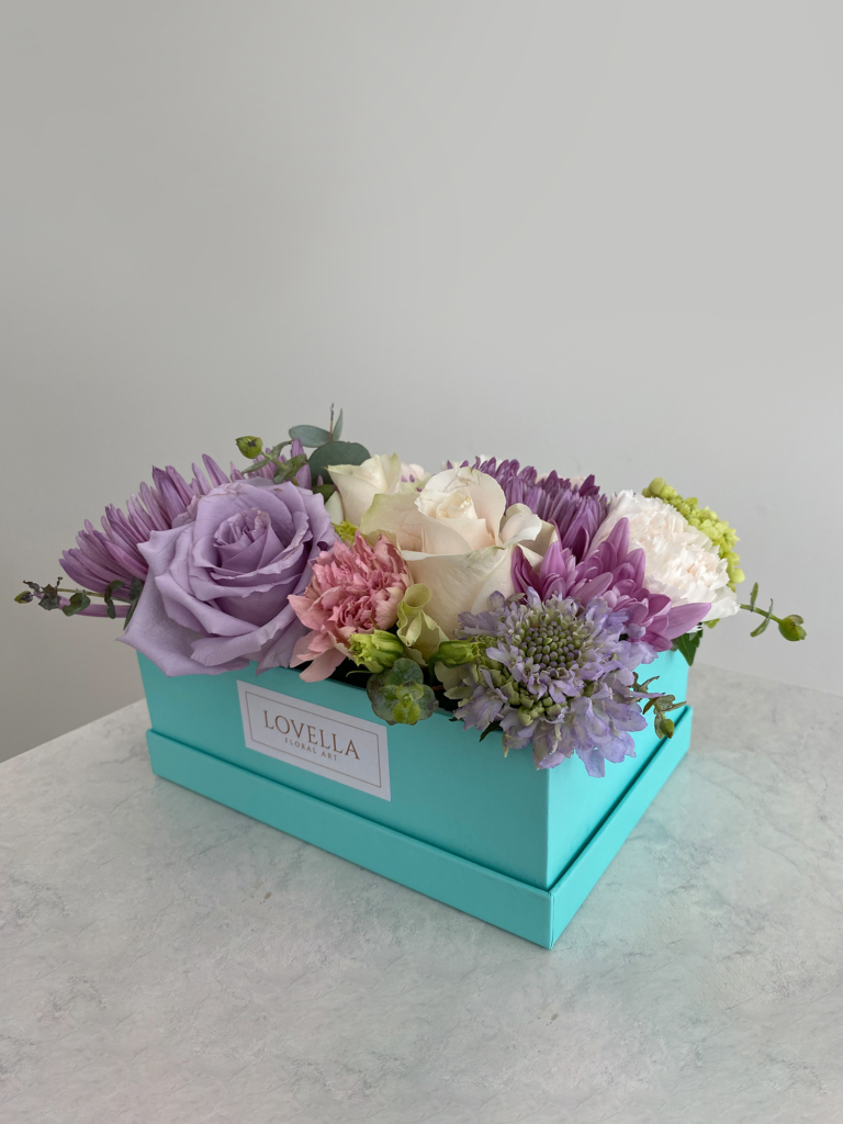 Blossom Box LOVELLA
